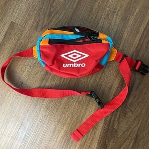 Umbro Colorblock Fanny Pack